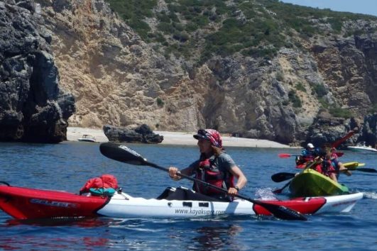 Discover Sesimbra by kayak!